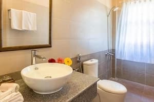 thumbnail: Bathroom