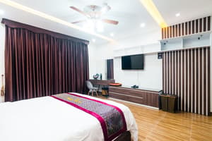 thumbnail: Room
