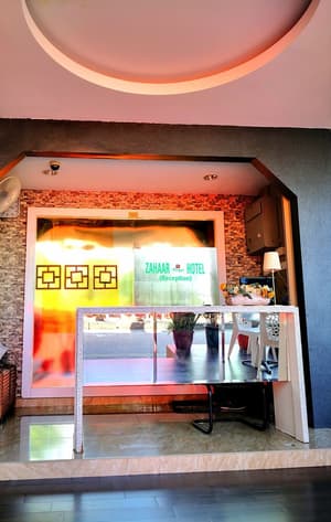 thumbnail: Bar (on property)