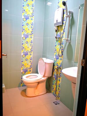 thumbnail: Bathroom
