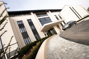 thumbnail: Exterior