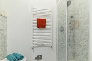 thumbnail: Bathroom shower