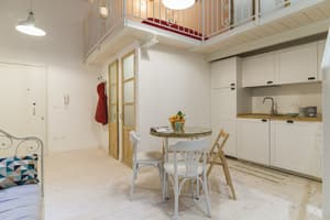 thumbnail: In-room dining