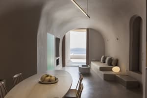thumbnail: In-room dining