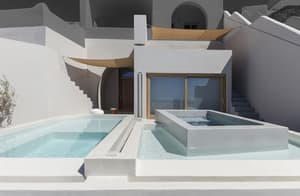 thumbnail: Exterior