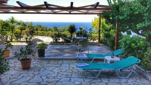 thumbnail: Terrace/patio