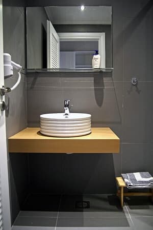 thumbnail: Bathroom