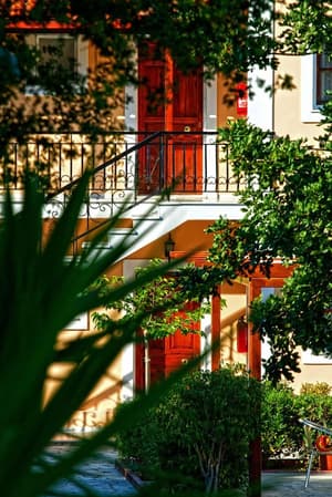 thumbnail: Exterior detail