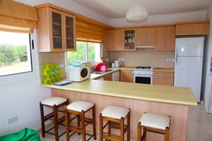 thumbnail: In-room dining