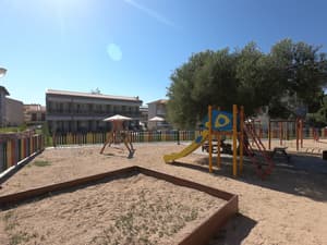 thumbnail: Outdoor pool