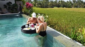 thumbnail: Pool