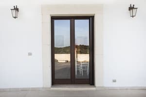 thumbnail: Property entrance