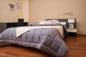 thumbnail: 79597730.jpg
