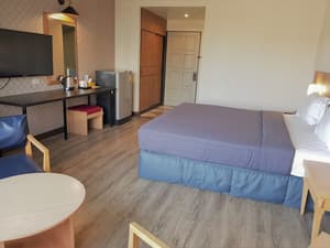 thumbnail: Room