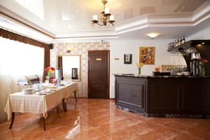 thumbnail: Breakfast area