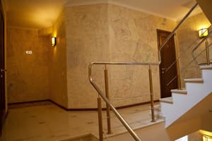 thumbnail: Interior