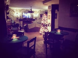 thumbnail: Breakfast area