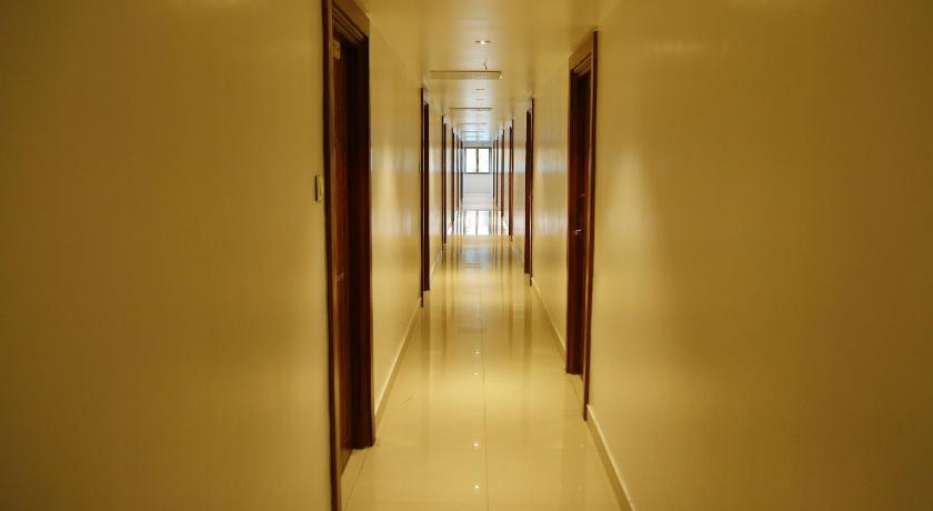 227712005.jpg