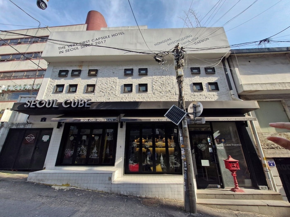 Primary image