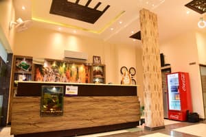 thumbnail: Reception hall