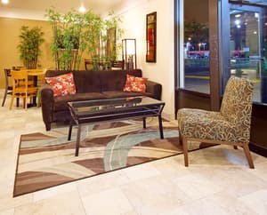 thumbnail: Lobby sitting area