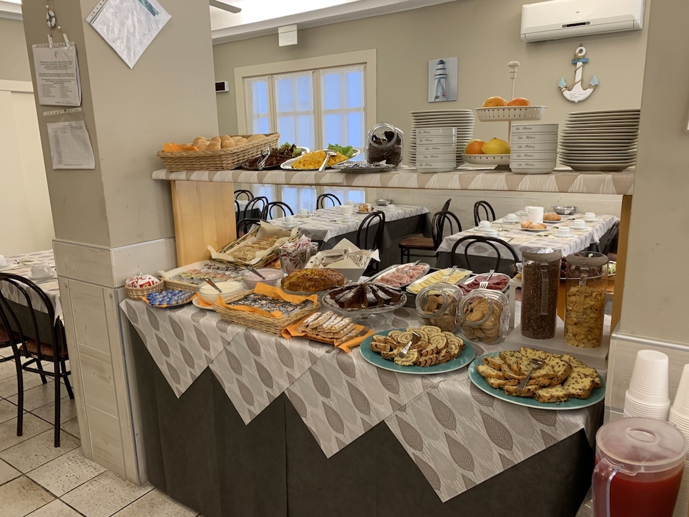 Restaurant-cafeteria