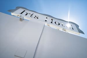 thumbnail: Exterior detail