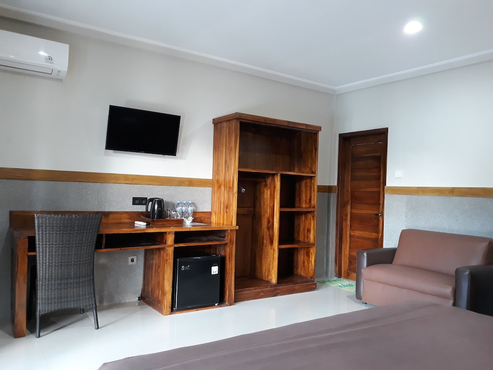 Room amenity