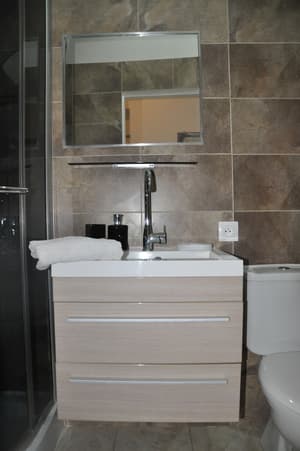 thumbnail: Bathroom amenities