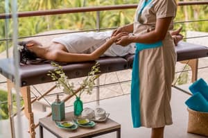 thumbnail: Massage