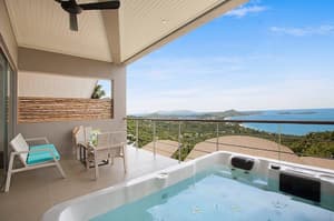 thumbnail: Outdoor spa tub