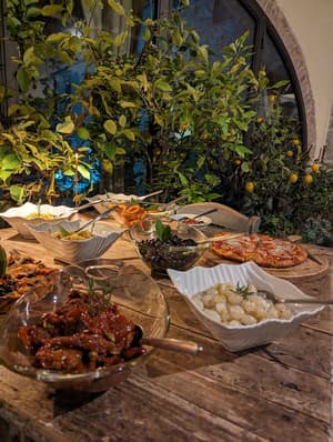 thumbnail: Dining