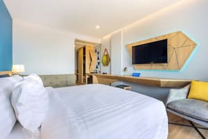 thumbnail: Room