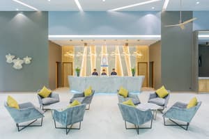 thumbnail: Lobby sitting area