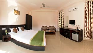 thumbnail: Room
