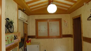 thumbnail: Interior detail