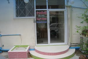 thumbnail: Property entrance
