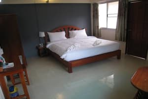 thumbnail: Room