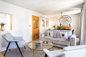 thumbnail: Living room