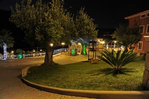 thumbnail: Garden