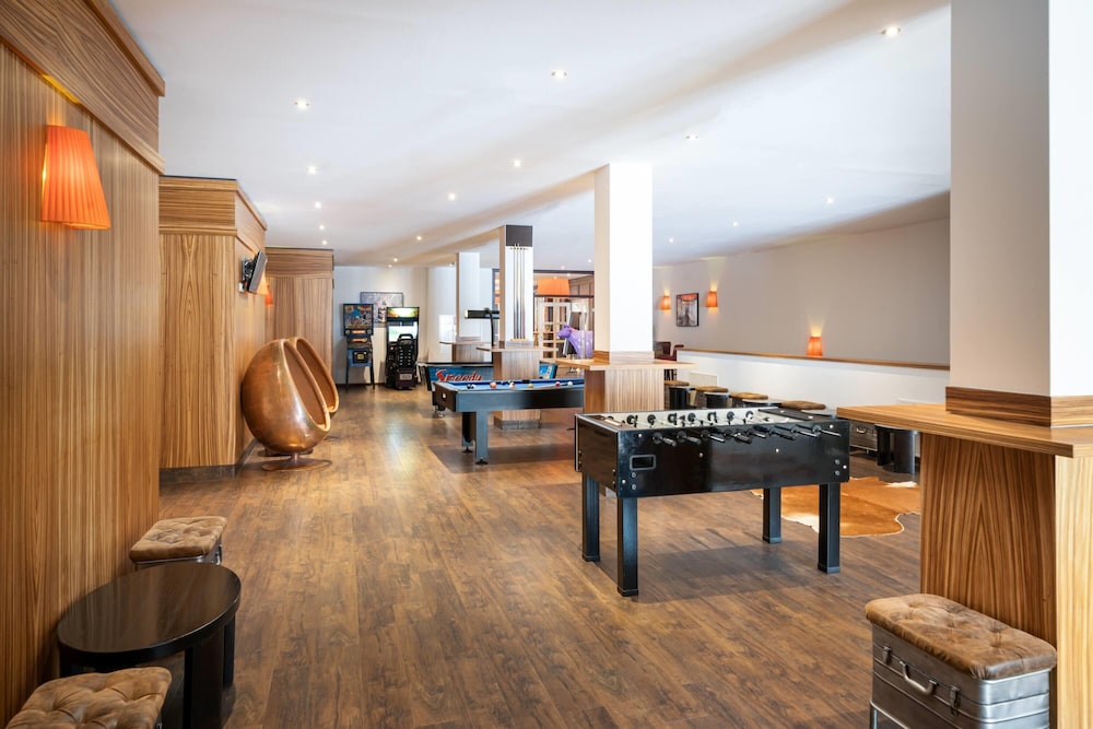 Game room