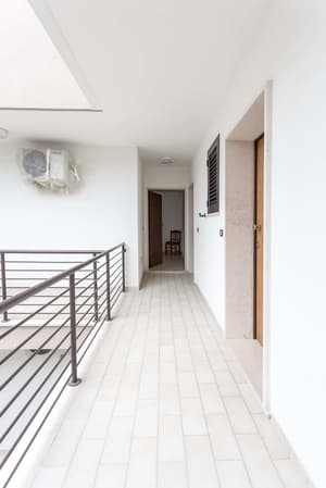 thumbnail: Property entrance