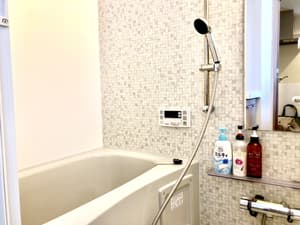 thumbnail: Bathroom shower