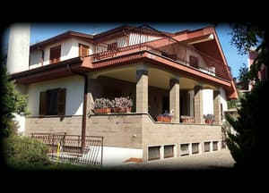 thumbnail: Property entrance