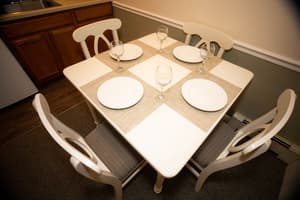 thumbnail: In-room dining