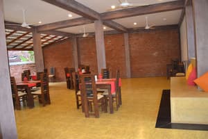 thumbnail: Restaurant