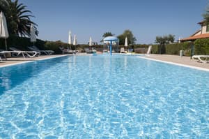 thumbnail: Outdoor pool