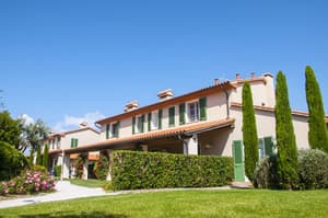 thumbnail: Exterior