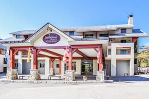 thumbnail: Front of property