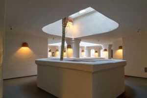 thumbnail: Hallway